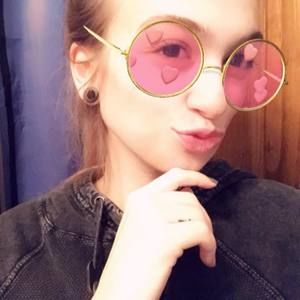 Meet your Posher, Taylor